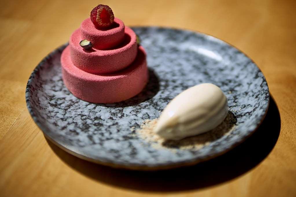 Le Clos De Bourgogne Moulins  Restaurace fotografie
